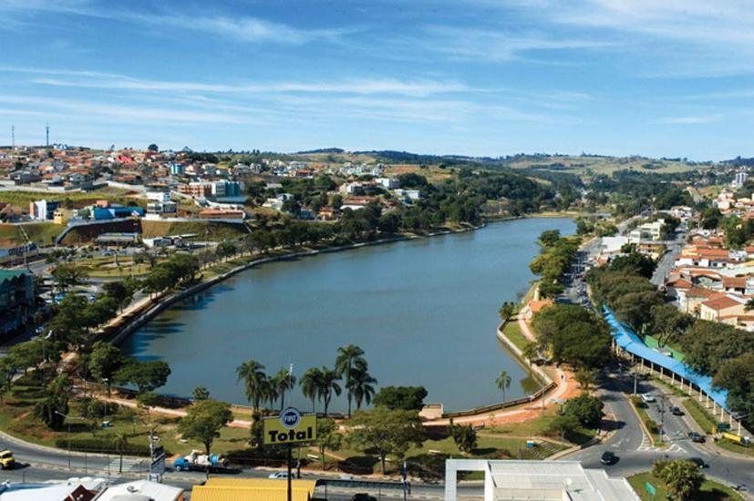 Apto Com Estacionamento, Piscina E Churrasqueira Braganca Paulista Exterior photo