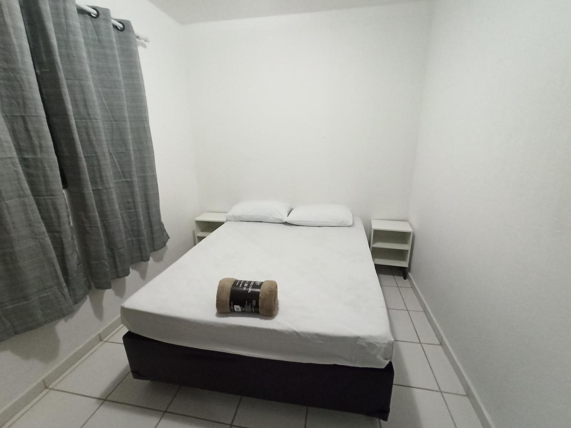 Apto Com Estacionamento, Piscina E Churrasqueira Braganca Paulista Room photo