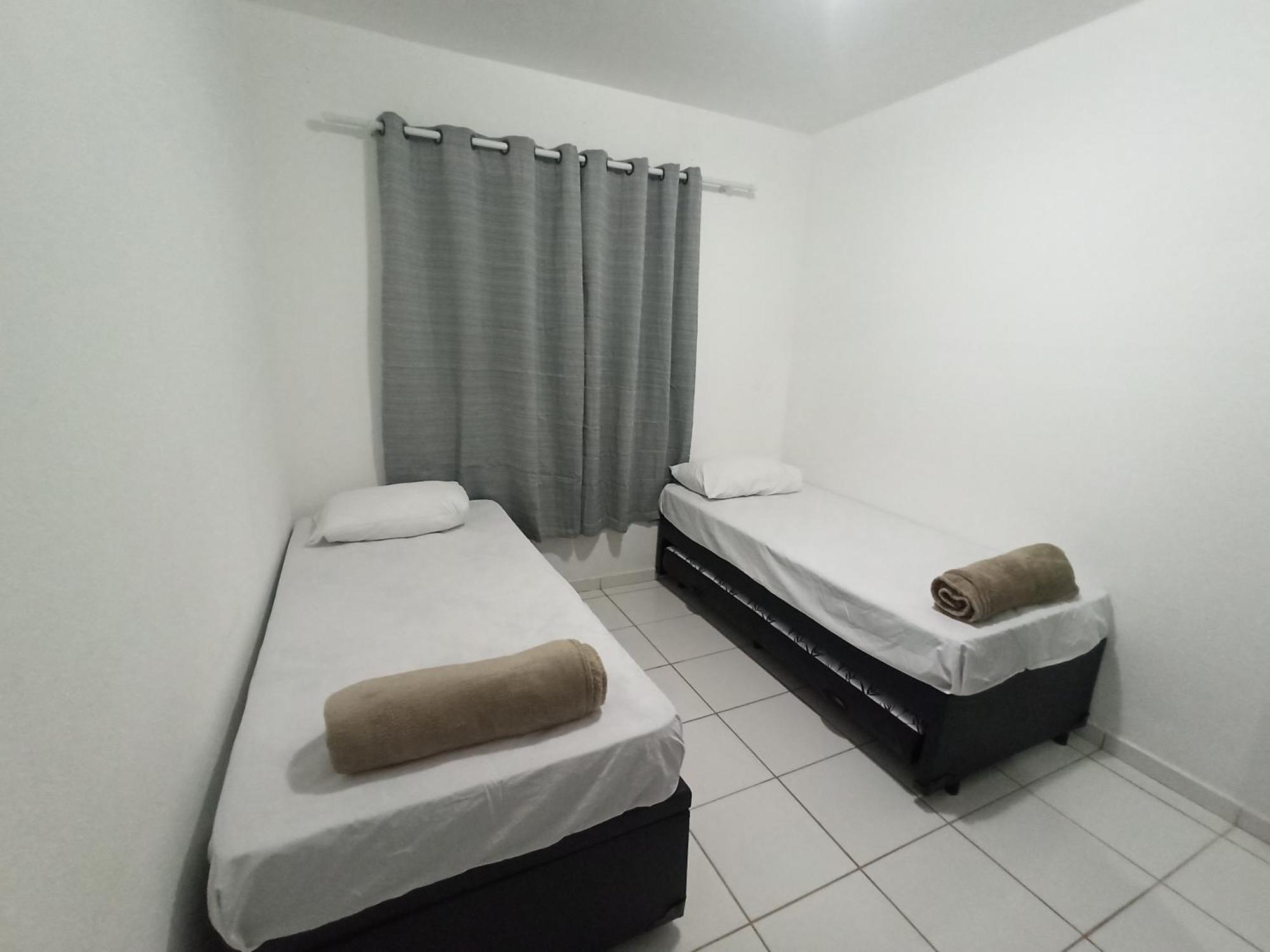 Apto Com Estacionamento, Piscina E Churrasqueira Braganca Paulista Room photo